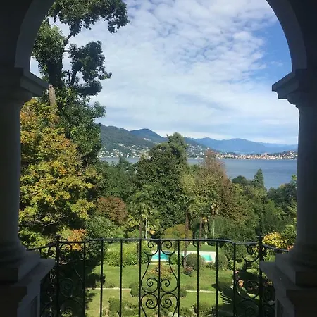 Sleeps 16 Wifi Willa Baveno